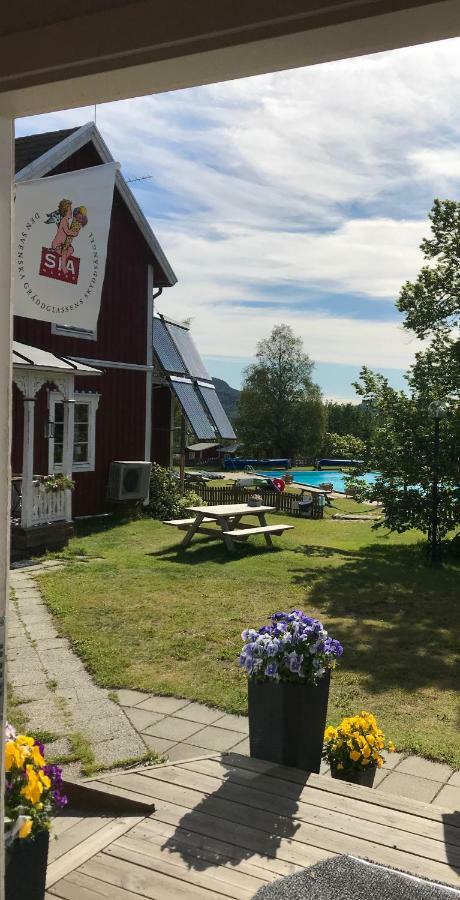 Stf Hoega Kusten Vandrarhem Ullanger エクステリア 写真